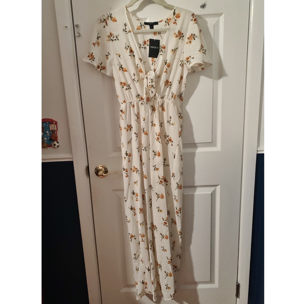 Floral Wide Leg Jumpsuit *new with tags*